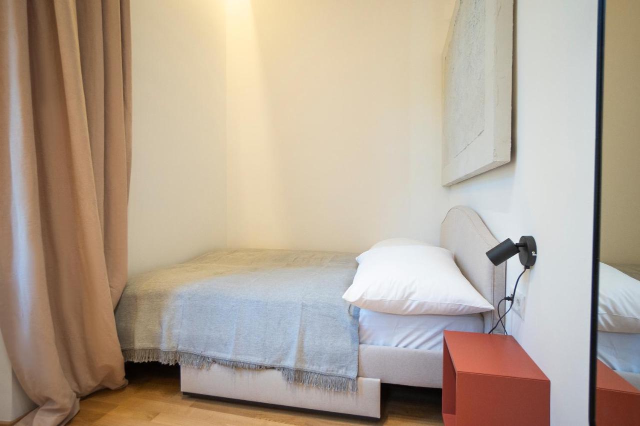 Apartment 2-rooms Spacious In A Vibrant Cozy Area
